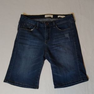 Jessica Simpson Bermuda shorts